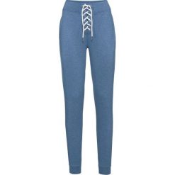 Spodnie dresowe bonprix niebieski dżins. Niebieskie spodnie dresowe damskie bonprix, z dresówki. Za 59.99 zł.