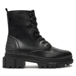 Trapery s.Oliver. Czarne trapery damskie S.Oliver, bez zapięcia. Za 399.99 zł.