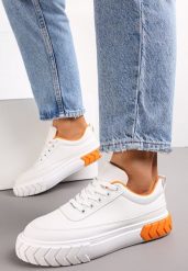 Biało-Pomarańczowe Sneakersy na Tłoczonej Platformie Ozdobione Łańcuchem Jaihini. Białe obuwie sportowe damskie Renee, bez zapięcia. Za 49.99 zł.