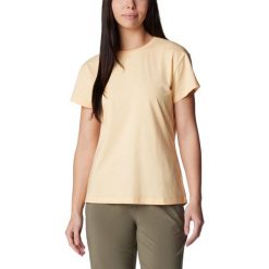 Koszulka damska Columbia Sun Trek Short Sleeve Tee. Żółte koszulki damskie Columbia, m, bez wzorów, bez kołnierzyka, bez ramiączek. Za 89.99 zł.
