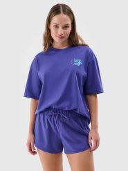 4F T-shirt oversize z nadrukiem damski - fioletowy XL. Fioletowe szorty damskie 4F, xl, bez wzorów, z bawełny, bez kołnierzyka. W wyprzedaży za 29.99 zł.