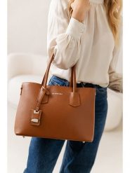 Lia Biassoni Skórzana torebka w kolorze jasnobrązowym - 38 x 24 x 15 cm rozmiar: onesize. Brązowe torebki klasyczne damskie Lia Biassoni, z materiału, przez ramię, bez dodatków. Za 304.99 zł.