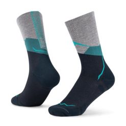 Skarpety turystyczne Buff Merino LIghtweight Crew Sock LWC1. Szare skarpetki damskie Buff, bez wzorów, z elastanu. Za 129.99 zł.