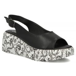 Skórzane sandały damskie na koturnie czarne Filippo DS7580. Czarne sandały damskie Filippo, bez wzorów, ze skóry, bez obcasa, na koturnie, bez zapięcia. Za 189.99 zł.