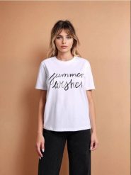 Bawełniana koszulka z napisem SUMMER WISHES - biały. Białe koszulki damskie Sinsay, l, bez wzorów, z bawełny, bez kołnierzyka, bez ramiączek. Za 25.99 zł.