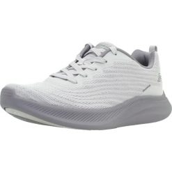Buty SKECHERS BOBS FLEXMELLOW Fioletowy. Fioletowe obuwie trekkingowe damskie Skechers, z tkaniny, bez zapięcia. Za 246.99 zł.