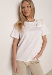 Biały Klasyczny T-shirt z Bawełny Zdobiony Aplikacją 3D w Kształcie Kwiatów Noebel. Białe t-shirty damskie Born2be, l, z aplikacjami, z bawełny, bez kołnierzyka. Za 59.99 zł.