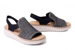 RIEKER 69276-00 black, sandały damskie. Czarne sandały damskie Rieker, bez wzorów, bez obcasa, bez zapięcia. Za 299.90 zł.