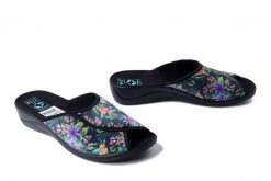 ADANEX 28822 SIK11VD czarny, kapcie damskie. Czarne kapcie damskie Adanex. Za 71.99 zł.