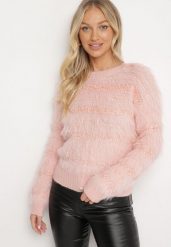 Jasnoróżowy Puchaty Sweter z Wełną i Ściągaczami Exenevia. Czerwone swetry klasyczne damskie Born2be, z jeansu, bez kołnierzyka. Za 59.99 zł.