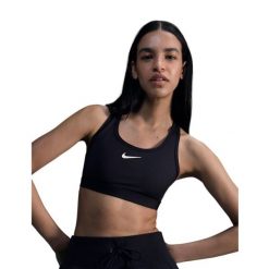 Biustonosz sportowy Nike średnie wsparcie. Czarne biustonosze sportowe damskie Nike, bez wzorów, z materiału. Za 132.99 zł.