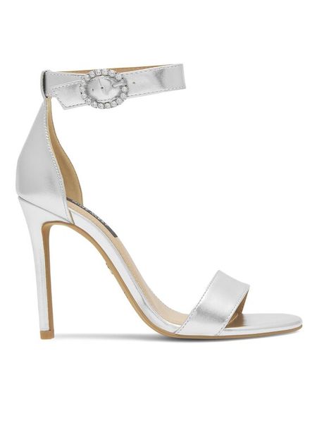 Nine West Sandały WFA2646-1 Srebrny. Szare sandały damskie Nine West, bez wzorów, ze skóry, bez obcasa, na szpilce, bez zapięcia. Za 137.99 zł.