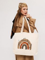 MORI Shopper bag w kolorze kremowym - 47 x 36 x 8 cm rozmiar: onesize. Brązowe shopper bag MORI, bez wzorów, z bawełny, na ramię, bez dodatków. Za 42.45 zł.