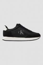 CALVIN KLEIN Czarne sneakersy damskie. Czarne obuwie sportowe damskie Calvin Klein, bez zapięcia. W wyprzedaży za 299.99 zł.