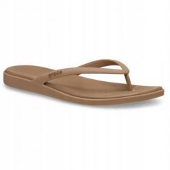Japonki Dla Dorosłych Crocs Miami Flip. Brązowe klapki damskie Crocs, bez wzorów, z materiału, bez obcasa, bez zapięcia. Za 169.99 zł.