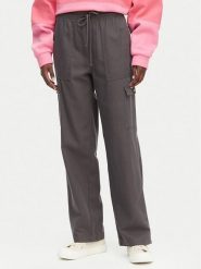Roxy Spodnie materiałowe Precious ERJNP03584 Granatowy Regular Fit. Niebieskie spodnie materiałowe damskie Roxy, bez wzorów, z bawełny. Za 339.99 zł.