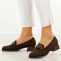 D.Brązowe półbuty damskie, mokasyny M.Daszyński Sa267-2. Brązowe mokasyny damskie M.Daszyński, na jesień, z zamszu, z okrągłym noskiem, bez obcasa. Za 199.00 zł.