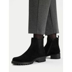 Sztyblety Lasocki. Czarne botki damskie Lasocki, bez obcasa, na płaskiej podeszwie, bez zapięcia. Za 249.99 zł.