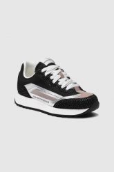 EMPORIO ARMANI Czarne sneakersy damskie ze srebrnymi elementami. Czarne obuwie sportowe damskie Emporio Armani, ze skóry, bez zapięcia. W wyprzedaży za 599.99 zł.