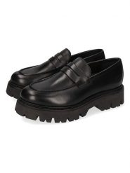 MELVIN & HAMILTON Skórzane mokasyny "Thelia 7" w kolorze czarnym rozmiar: 42. Czarne mokasyny damskie Melvin & Hamilton, bez obcasa. Za 491.99 zł.