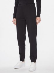 Calvin Klein Spodnie dresowe Metallic Micro Logo Jogger K20K206965 Czarny Regular Fit. Czarne spodnie dresowe damskie Calvin Klein, l, bez wzorów, z dresówki. Za 269.99 zł.
