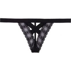 Stringi "ouvert" bonprix czarny. Czarne stringi bonprix, w koronkowe wzory, z koronki. Za 29.99 zł.