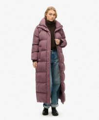 Długa pikowana kurtka Maxi od SUPERDRY. Czarne kurtki damskie Superdry, bez wzorów, bez kaptura. Za 799.00 zł.