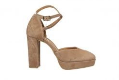 Sandały Bayla-159 5074 022-P C Beż Welur 159196, Skóra naturalna - 38. Brązowe sandały damskie Bayla, bez wzorów, z materiału, bez obcasa, na platformie, bez zapięcia. W wyprzedaży za 332.10 zł.