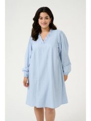 KAFFE curve Sukienka w kolorze błękitnym rozmiar: 42. Niebieskie sukienki damskie KAFFE curve, bez wzorów, bez ramiączek. Za 126.99 zł.