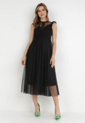 Czarna Sukienka Clymotis. Czarne sukienki damskie Born2be, bez wzorów, z koronki, bez ramiączek. W wyprzedaży za 175.99 zł.
