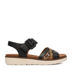 Sandały Remonte. Czarne sandały damskie Remonte, bez wzorów, bez obcasa, na płaskiej podeszwie, bez zapięcia. Za 359.99 zł.