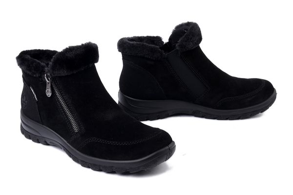 RIEKER TEX L7188-00 black, botki damskie. Czarne botki damskie Rieker, z gumy, bez obcasa, bez zapięcia. Za 339.92 zł.