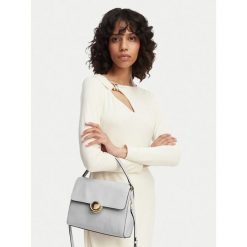 Torebka Furla. Niebieskie torebki klasyczne damskie Furla, bez dodatków. Za 1,979.00 zł.