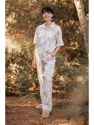 Isla Bonita by SIGRIS Koszula w kolorze beżowo-kremowym rozmiar: XL. Brązowe koszule damskie Isla Bonita by SIGRIS, xl, bez wzorów, z bawełny, bez kołnierzyka, bez ramiączek. Za 122.96 zł.