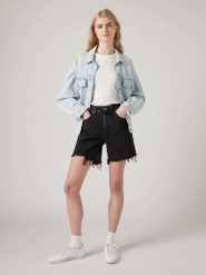 Levi's Szorty w kolorze czarnym rozmiar: W24. Czarne szorty damskie Levi's, z aplikacjami, z bawełny. Za 149.31 zł.