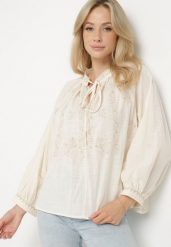 Beżowa Bawełniana Bluzka Ozdobiona Wiązaniem i Haftami Selvivia. Brązowe bluzki damskie Born2be, m, z aplikacjami, z bawełny, eleganckie, bez kołnierzyka, bez ramiączek. Za 109.99 zł.