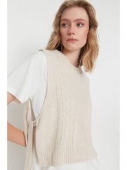 Trendyol Bezrękawnik w kolorze kremowym rozmiar: M. Brązowe swetry klasyczne damskie Trendyol, m, ze splotem, bez kołnierzyka. Za 69.42 zł.