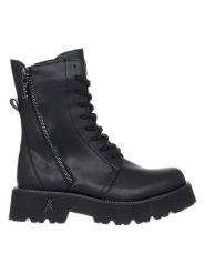 Patrizia Pepe Skórzane botki w kolorze czarnym rozmiar: 40. Czarne botki damskie Patrizia Pepe, bez obcasa, bez zapięcia. Za 434.99 zł.