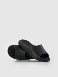 4F Klapki damskie - czarne 36. Czarne klapki damskie 4F, bez wzorów, bez obcasa, bez zapięcia. Za 69.99 zł.