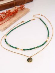 Charlize Pozłacany naszyjnik z malachitem i perłami - dł. 50 cm rozmiar: onesize. Zielone naszyjniki damskie Charlize, z malachitem, pozłacane. Za 143.90 zł.