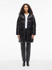 Vila Płaszcz zimowy w kolorze czarnym rozmiar: 40. Czarne płaszcze damskie Vila, na zimę, bez wzorów, z poliamidu, bez kaptura. Za 238.72 zł.