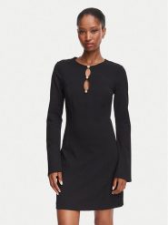Guess Sukienka codzienna W6YK16 K4369 Czarny A-Line Fit. Czarne sukienki damskie Guess, z aplikacjami, z syntetyku, bez ramiączek. Za 474.99 zł.