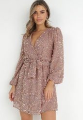 Różowa Sukienka Cekinowa z Kopertowym Dekoltem Cidoly. Czerwone sukienki damskie Born2be, bez wzorów, eleganckie, bez ramiączek. W wyprzedaży za 186.99 zł.