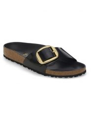 Birkenstock Skórzane klapki "Madrid" w kolorze czarnym rozmiar: 39. Czarne klapki damskie Birkenstock, bez wzorów, z otwartym noskiem, bez obcasa, bez zapięcia. Za 543.90 zł.