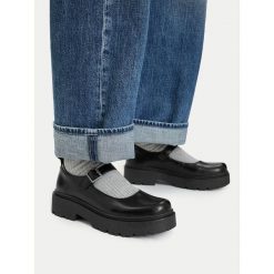 Półbuty G-Star. Czarne półbuty damskie G-Star, bez wzorów, bez obcasa, na płaskiej podeszwie, bez zapięcia. Za 199.99 zł.