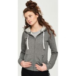Bluza z kapturem - Szary. Szare bluzy damskie Sinsay. W wyprzedaży za 39.99 zł.