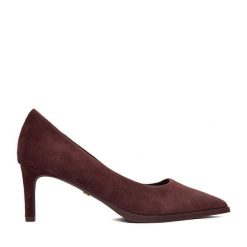 Szpilki GINO ROSSI. Czerwone szpilki damskie Gino Rossi, bez wzorów, bez obcasa, na szpilce, bez zapięcia. Za 349.99 zł.