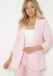 Jasnoróżowa Elegancka Marynarka z Rękawami 7/8 i Ozdobnymi Klapami Novse. Czerwone marynarki i żakiety damskie Born2be, s, bez wzorów, biznesowe. Za 119.99 zł.
