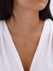 Nakkash Pozłacany naszyjnik z cyrkoniami rozmiar: onesize. Żółte naszyjniki damskie Nakkash, z cyrkonią, metalowe. Za 96.14 zł.