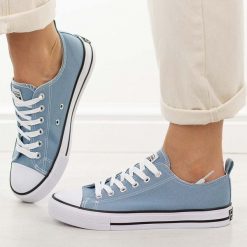 Niebieskie trampki damskie American Club Dsln Lh122. Niebieskie trampki damskie American CLUB, bez wzorów, z jeansu, bez zapięcia. Za 99.00 zł.